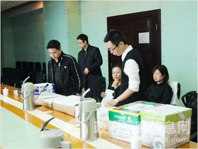 機(jī)房空調(diào)目前成為中央國家機(jī)關(guān)空調(diào)協(xié)議供貨最新采購品目。攝影／賈靜龍